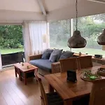 Ferienhaus In Stavenisse Mit Garten, Grill Und Terrasse